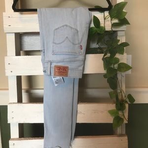 711 Skinny LEVI Jeans